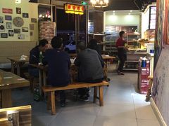 大堂-二红烧烤排骨串(麦岛店)