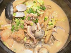 -五谷丰登农家院·地道胶东菜·海鲜烧烤(威海店)