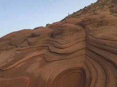 -波浪谷