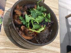 煲仔墨鱼煮-渔米丰·广府鱼汤米线(光明广场店)