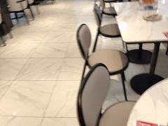 -必胜客(砂之船中东奥莱店)