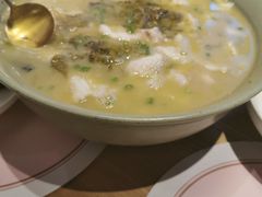 -椒爱水煮鱼川菜(让胡路万达店)