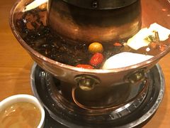 -年巴羊肉铺老铜锅(梅江店)