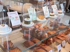 -VERIE BAKEHOUSE
