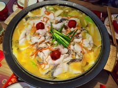 -山城外·非遗酸菜鱼(蜀都万达店)