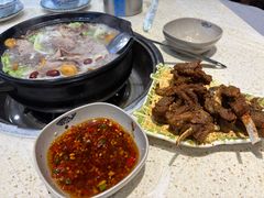 -九寨特色牦牛肉汤锅 羊肉汤锅