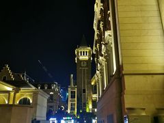 -LENBACH兰巴赫西餐啤酒坊(大连东港店)