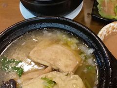 -三鞭一花·独一处·元英砂锅(海光寺店)