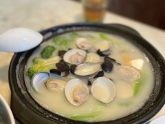 -港丽餐厅(高德置地店)