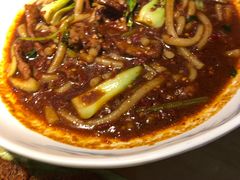 新疆妹子最爱炒粉-莲香西域·正宗新疆菜(龙华店)