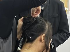 -首脑美容美发化妆美甲培训学校(龙岗校区)