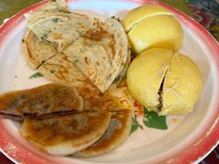 -闯关东东北农家菜(崂山石老人店)