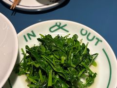 -一坐一忘云南菜(嘉里中心店)