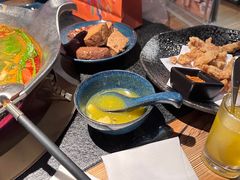 -湊湊火锅·茶憩(南京东路悦荟店)