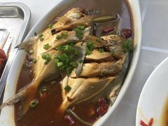 -海月湾海景餐厅( 嵊泗本地老字号店)
