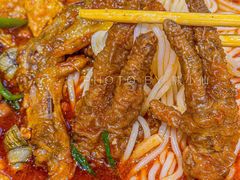-螺小胖柳州螺蛳粉(钟楼总店)