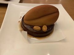 -星巴克臻选(威海威高广场店)