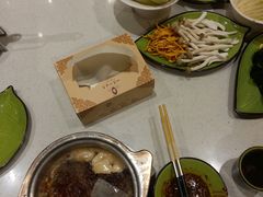 -一叶一世界·素食餐厅(锦华万达店)