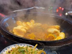 -鱼窝棚柴火铁锅炖(富山屯店)