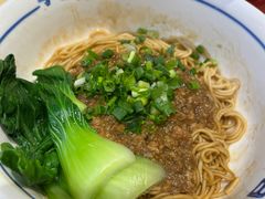 -白沙肴·长沙米粉.小炒湘菜(地王店)