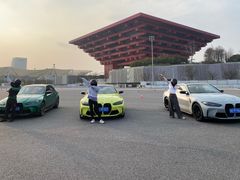 -赛卡联盟卡丁车馆(上海世博店)