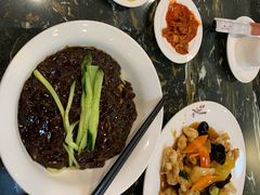 炸酱面-桃园中华料理炸酱面(燕儿岛路店)