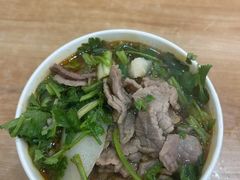 -江三王记牛杂馆(总店)