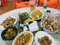 -红月湾海鲜饭店•沙滩海景(双月湾店)
