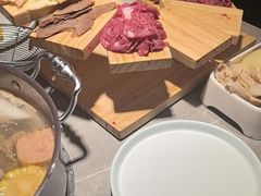 -宴全牛粤来越牛潮汕鲜牛肉火锅(海州万达广场店)