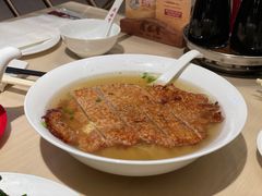 油炸大排面-鼎泰丰(当代商城店)