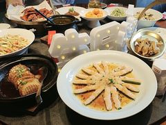 -鸽子侯·家宴·平价海鲜(绿地店)