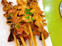 -覃记海鲜美食餐厅