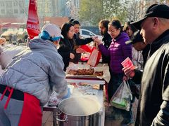 -向妈妈鲜卤(南湖金地店)