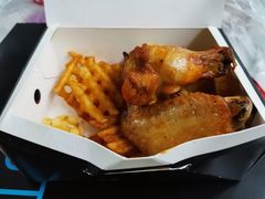 -必胜客(宝杨路宅急送店)