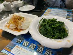 凉拌苜蓿-壹阁胡羊焖饼(特色小吃街店)