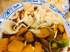 大盘鸡-巴依兄弟西域美食(机场店)
