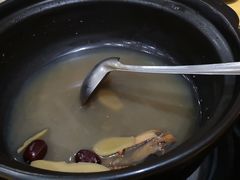 清汤锅底-濠轩阁特色生蚝火锅(水湾路店)