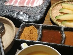 -木槿花开烤肉店(盐河南路店)