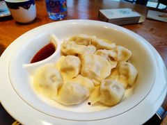-娜仁图雅蒙古美食村(33小镇店)