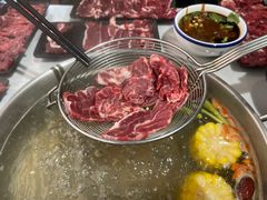 -潮牛宴·鲜牛肉自助火锅烤肉(龙岩新罗万达店)