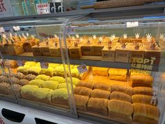 -红星前进面包牛奶公司(君太店)