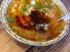 -花儿姐与战哥的美食档