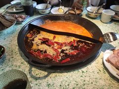 -鸿姐老火锅(疁城新天地店)