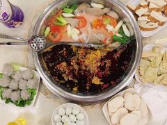 -朱氏胖子烂火锅(洪崖洞店)