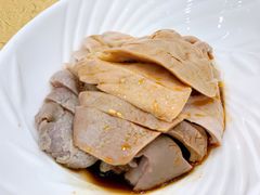 -梅龙镇酒家(南京西路总店)