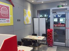 -华莱士·全鸡汉堡(莘塔大街店)