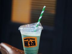 抹茶拿铁-小巨场咖啡