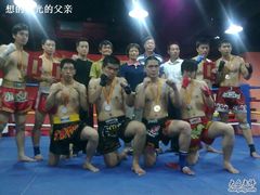 -拳霸泰拳MMA综合格斗搏击馆(浦东馆)