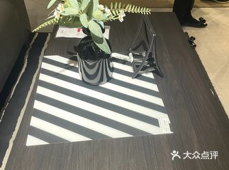 来到宜家一定不要错过这款置物架喔，这款置物架也太实用