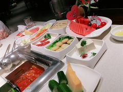 -海底捞火锅鲜切牛肉主题店(长寿路店)